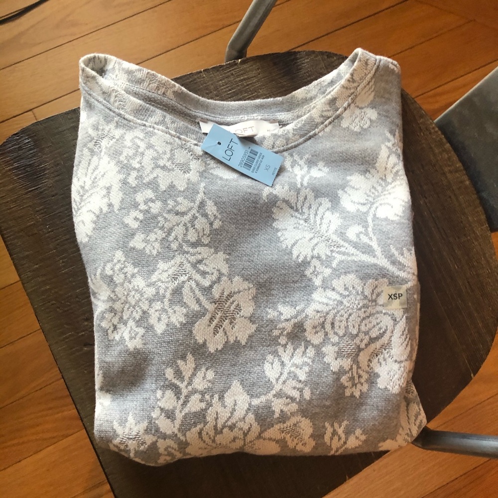 🎀NEW🎀LOFT Floral Print Top